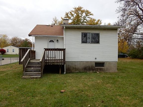 2nd image of 2518 Guernsey Dell Ave