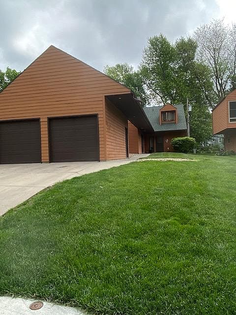 1st image of 3430 S 39th St #A