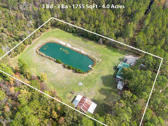 2nd image of 17699 NE 19TH Lane