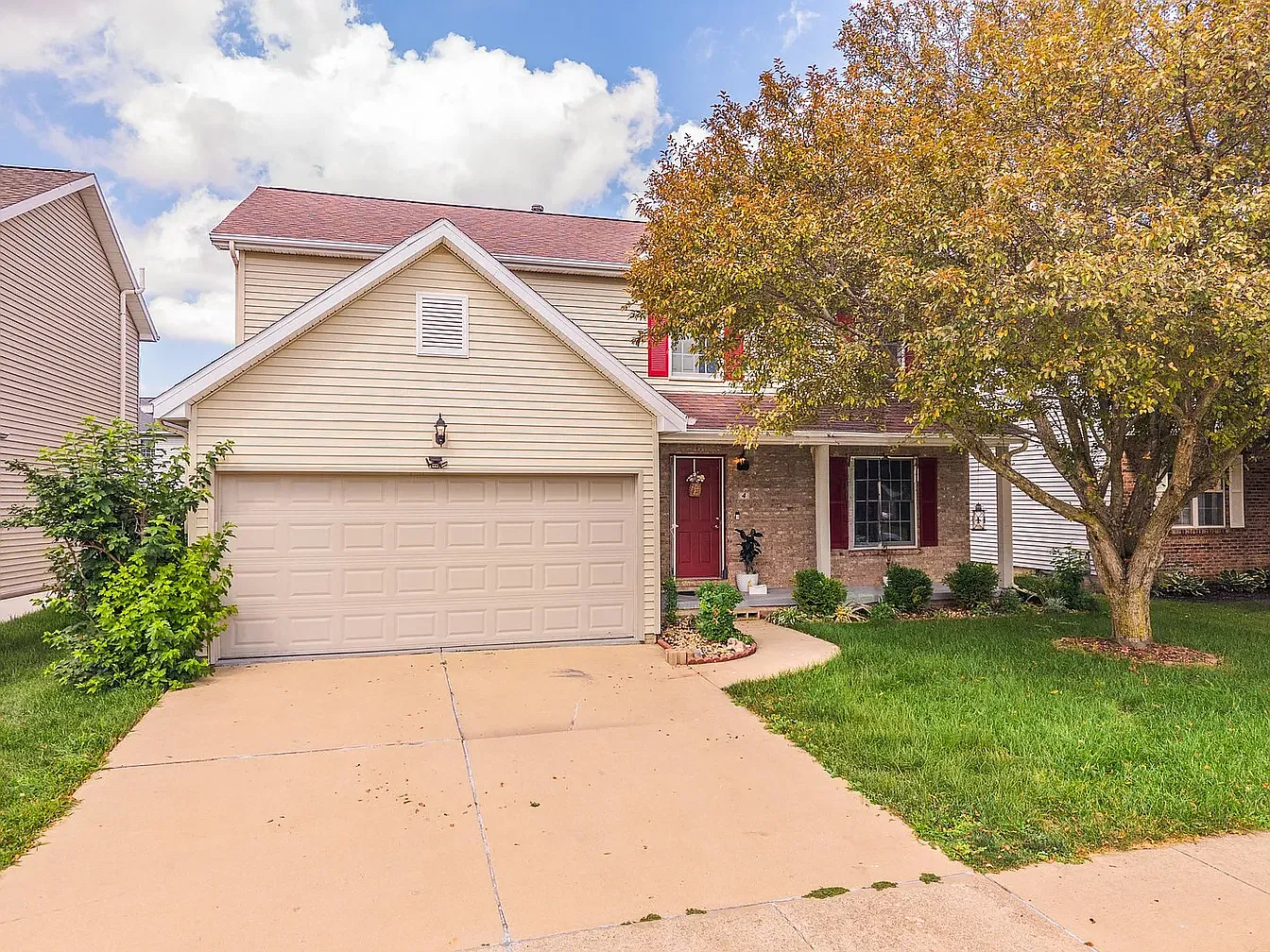 4 bed, 2785 sqft, $2,799 — Photo 1