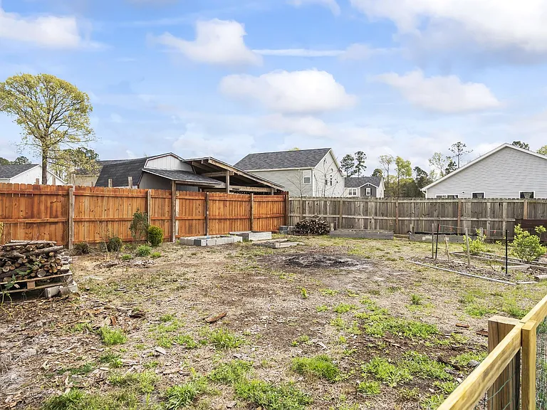 329 Adobe Ln — Photo 30