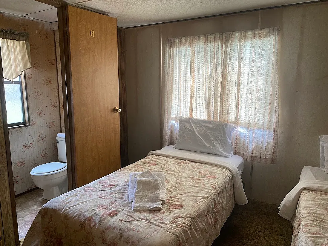 2 bed, 1.5 bath, 800 sqft, $1,950 — Photo 2