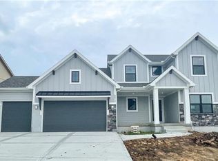 5512 NW 96th St, Kansas City, MO 64154