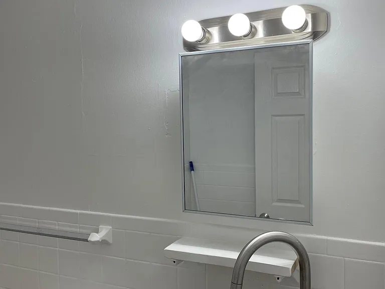 25 Woodlawn Ave #1-40 — Photo 4