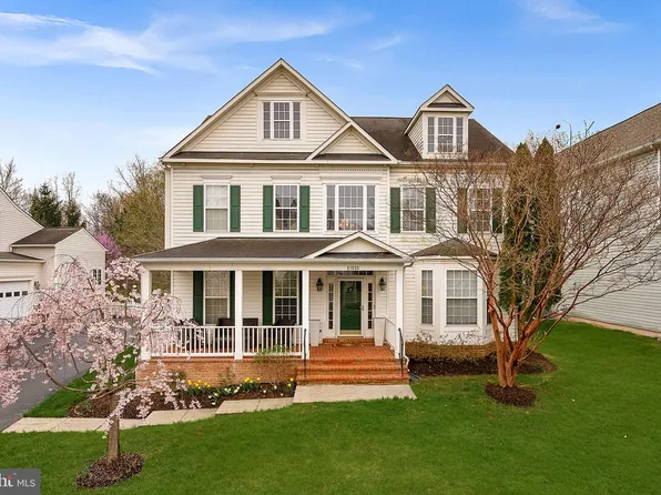 21553 Center Point Cir, Ashburn, VA 20147