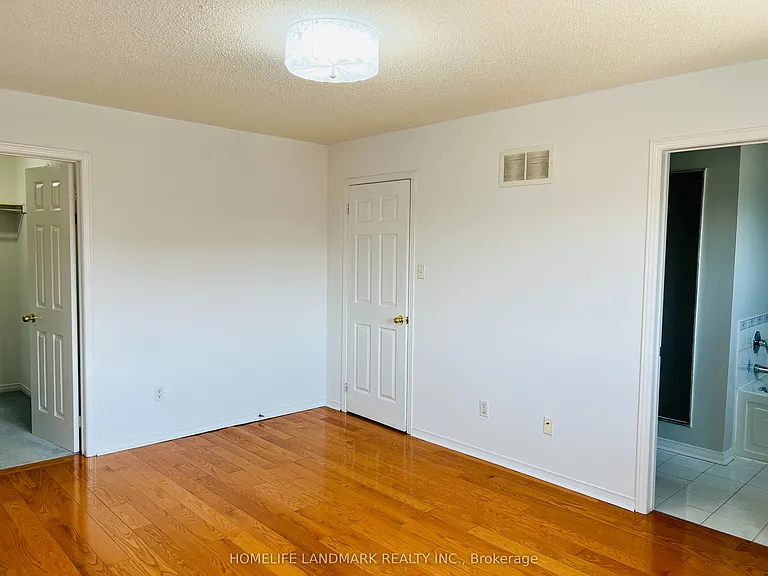 309 Bantry Ave — Photo 7