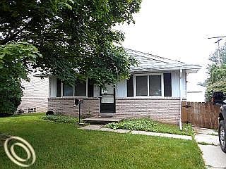 1st image of 17747 Glenmore