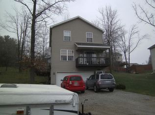 2423 Melvin Dr, Howell, MI 48843