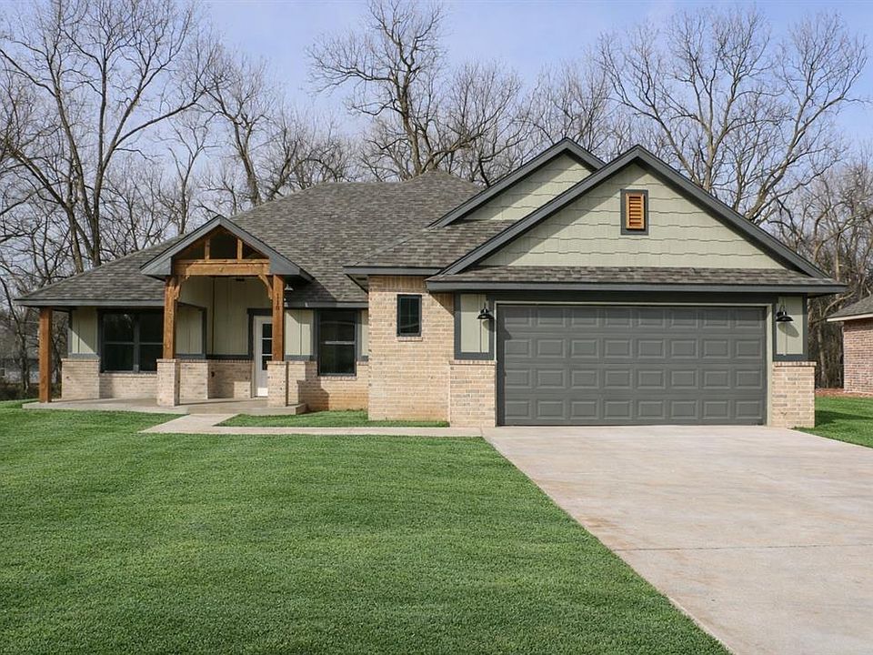 1st image of 118 Mountain Laurel Way