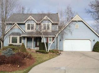 10248 W Friar Ln, Franklin, WI 53132