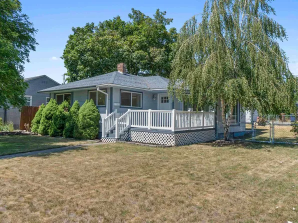 3927 E Fairview Ave, Spokane, WA 99217