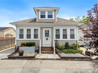 12 Searle St, Providence, RI 02905