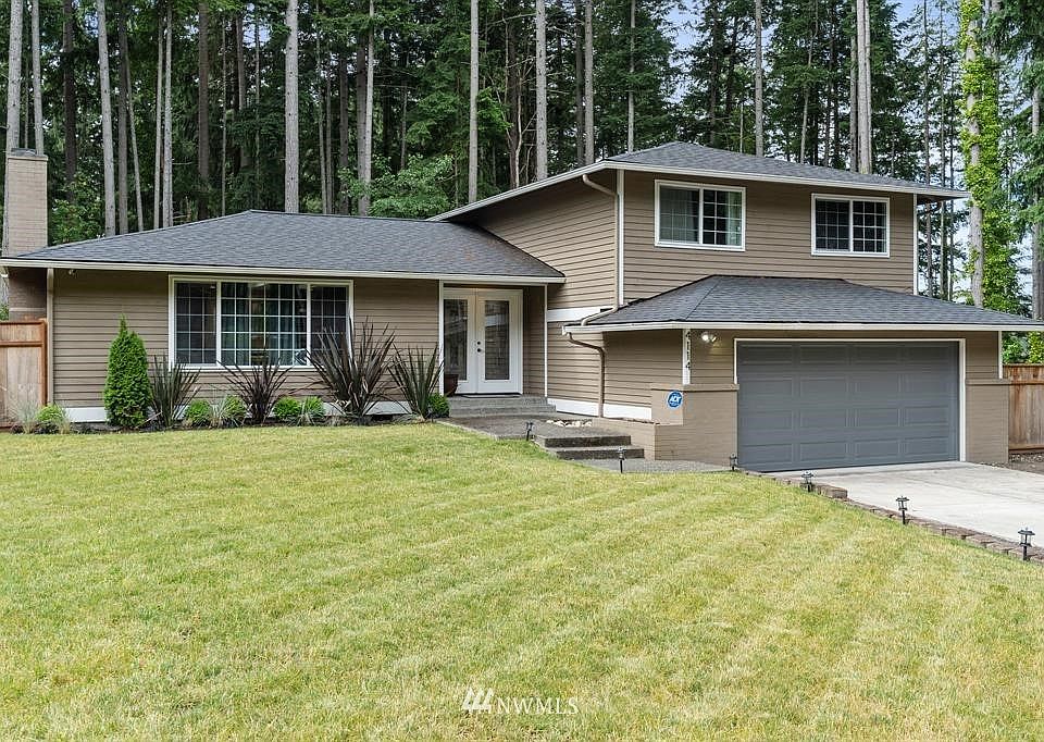 Updated & Turnkey Home