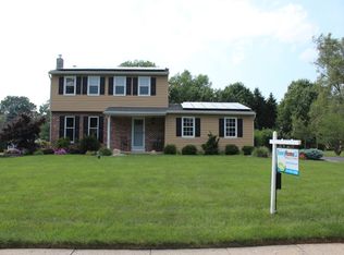 2422 Line Lexington Rd, Hatfield, PA 19440