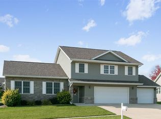 349 Dublin Dr, Iowa City, IA 52246