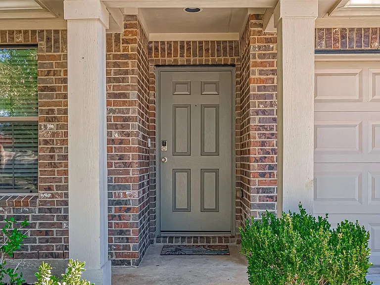 5822 Camelia Evergreen Ln — Photo 9