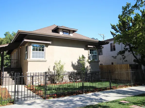 2011 24th St, Sacramento, CA 95818