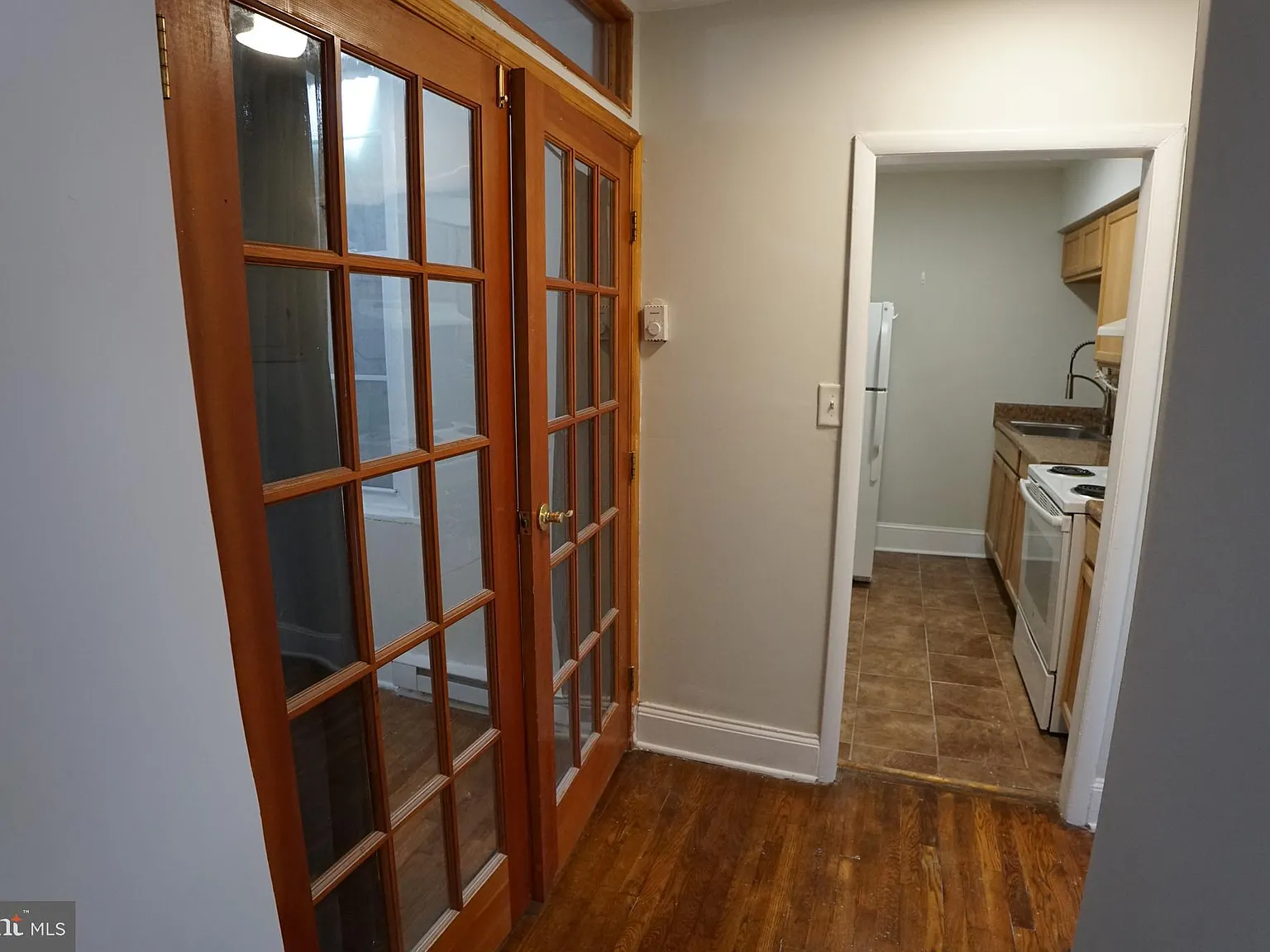 1 bed, 910 sqft, $1,600 — Photo 2