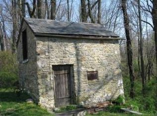 105 Mountain Rd, Alpha, NJ 08865