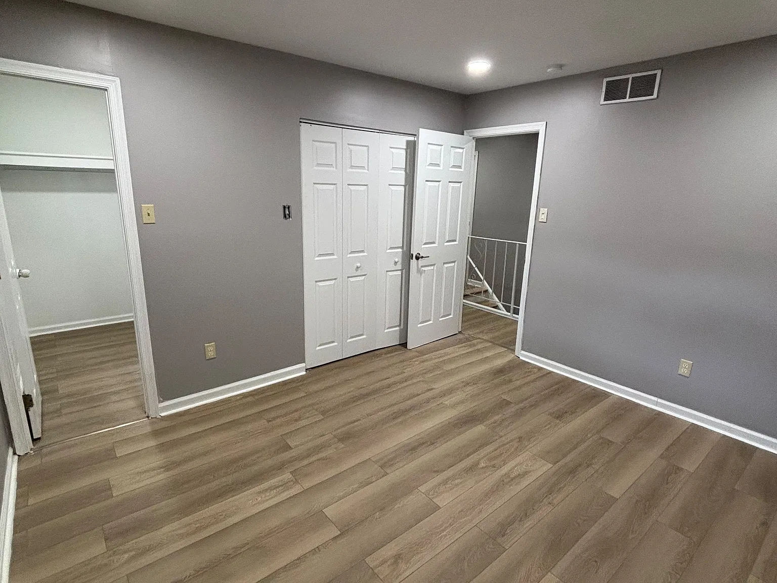 43 Hollybrooke Drive — Photo 2