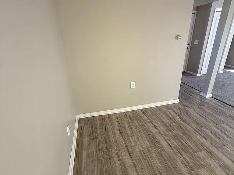 9602 Anderson Ave — Photo 6