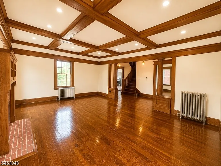 2 Cloverhill Pl #1 — Photo 14