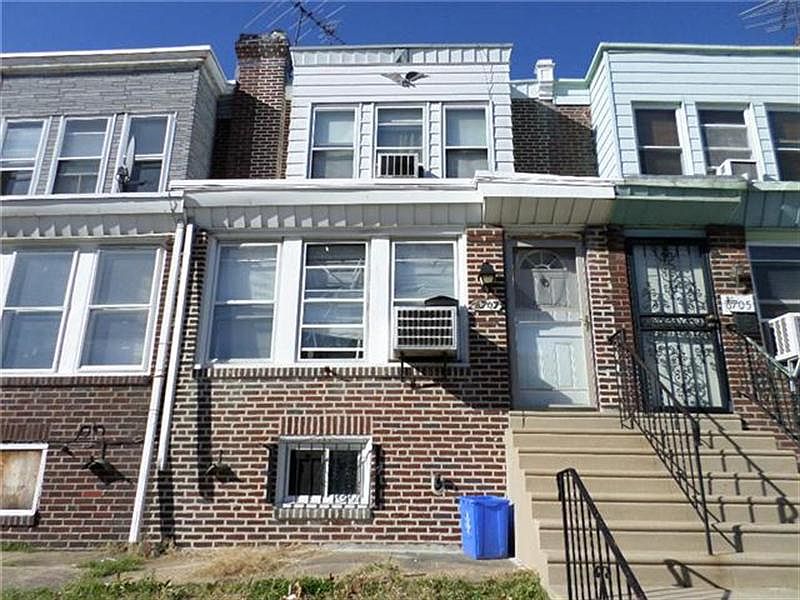 2nd image of 6707 Dorel St