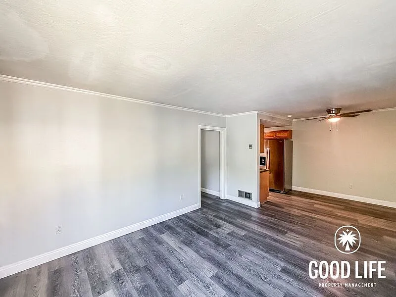 3 bed, 2.0 bath, 761 sqft, $2,795 — Photo 3