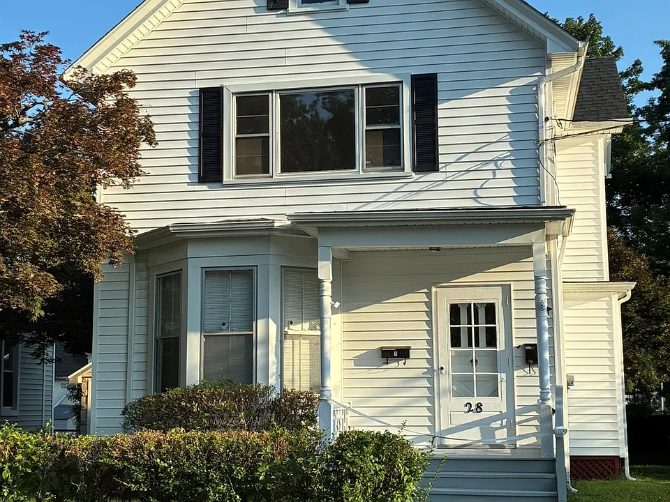 28 Rose St #2
