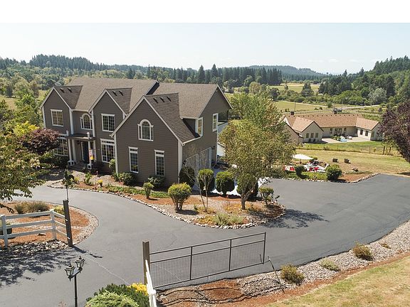 4th image of 25104 NE 188th Ct