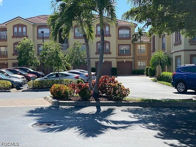 1 bed, 1.0 bath, 828 sqft, $1,500 — Photo 3