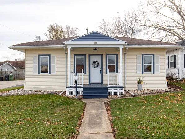 109 E 1st St, Kimberly, WI 54136