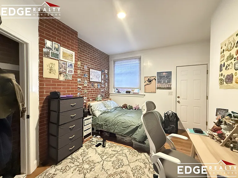 235 Harvard Ave #1A — Photo 2