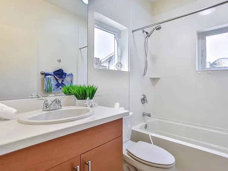 This photo is digitally enhanced with virtual staging.
