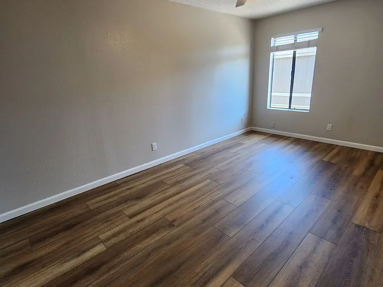 1744 Longbranch Ave — Photo 12