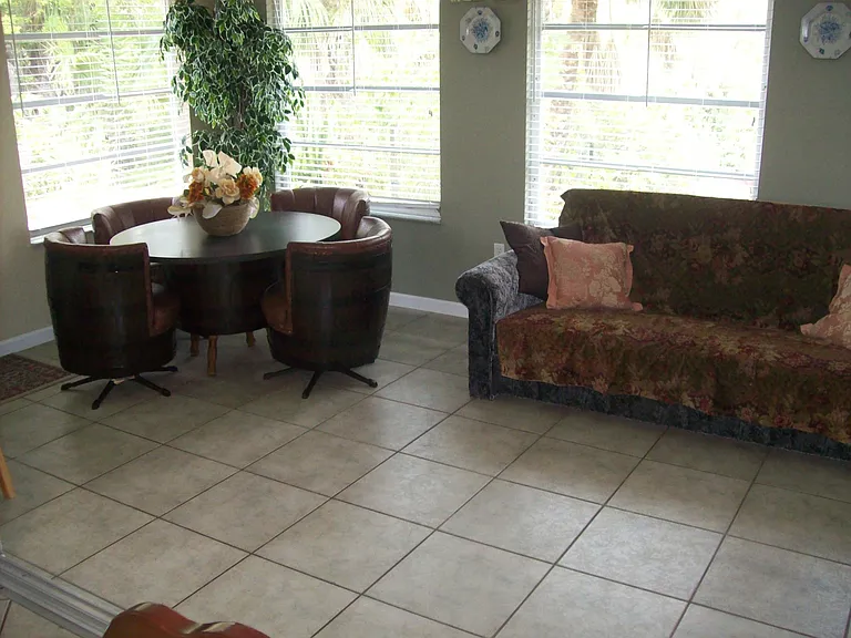 468 Harland Ave #1 — Photo 9