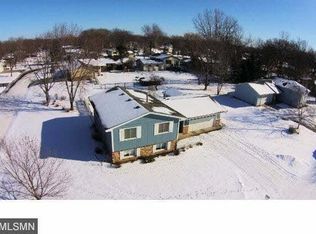 10086 Ives Way, Osseo, MN 55369
