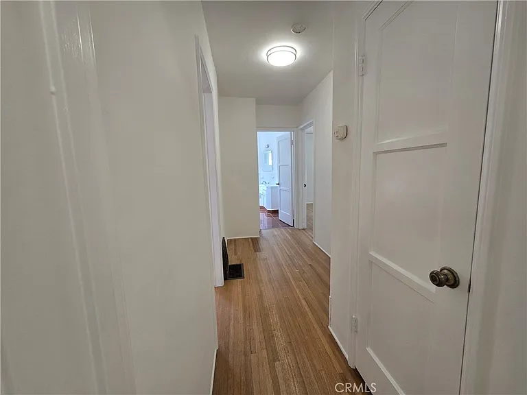 240 Euclid St — Photo 18