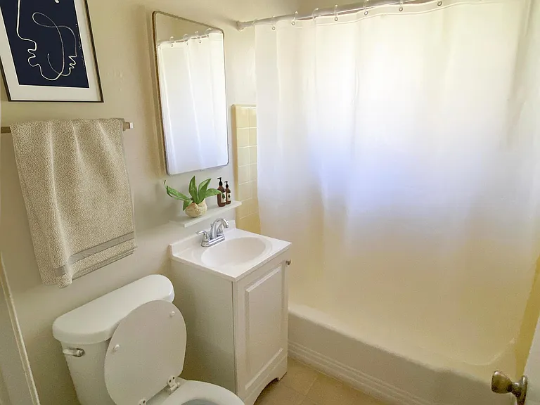 752 San Jule Ct #5 — Photo 5