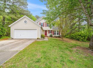 5504 Cumberland Plain Dr, Raleigh, NC 27616
