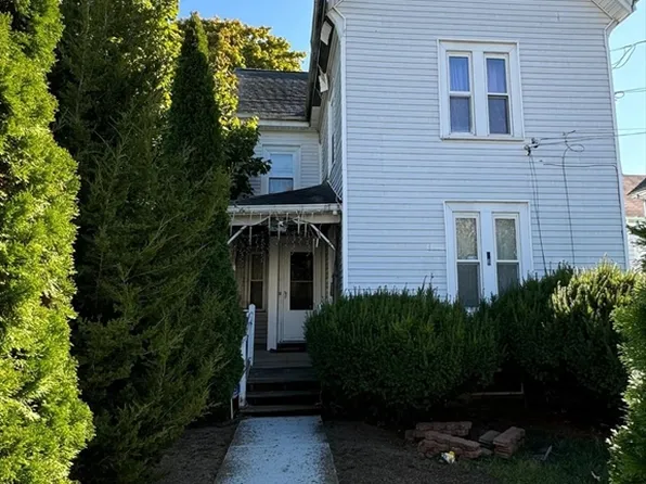 46 Highland St, Framingham, MA 01701