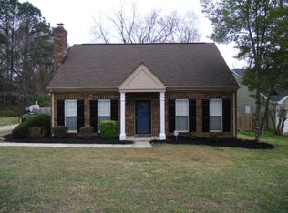 4725 Marthas Ridge Dr, Charlotte, NC 28212