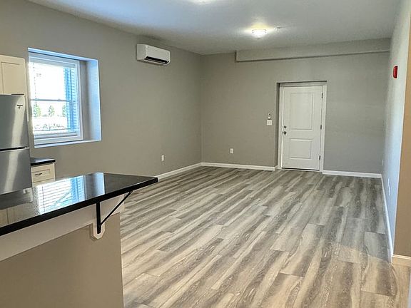 5th image of 3548 Lafayette Rd #104