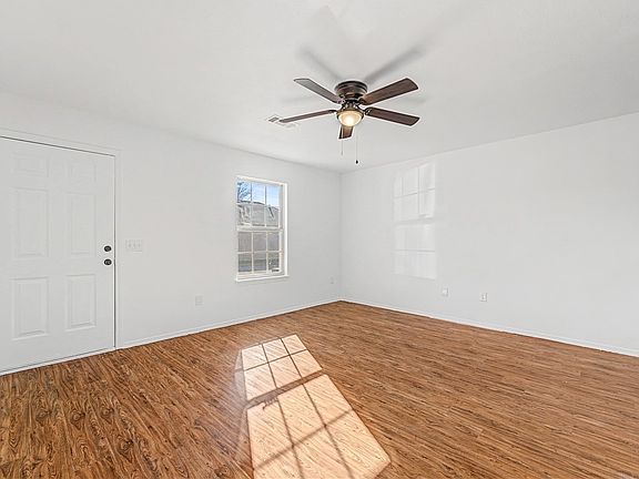 5th image of 3306 SW Victoria Pl #E-f