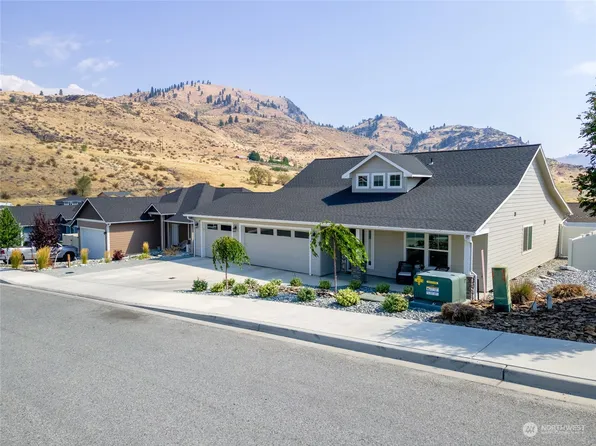 424 Spring View Place, Chelan, WA 98816