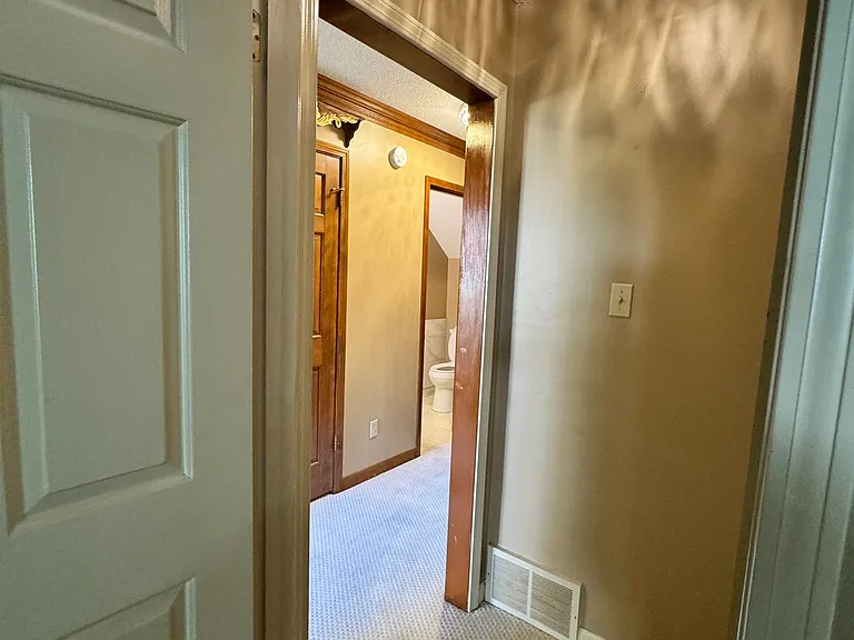 2025 Mount Badon Ln — Photo 5