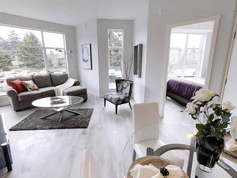 733 Goldstream Ave — Photo 16