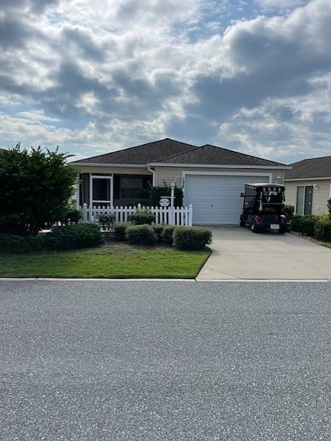1st image of 1814 Orange Ct