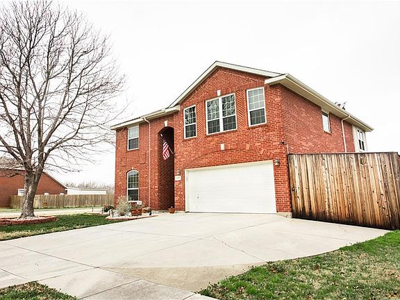 2nd image of 4507 Saint Andrews Dr