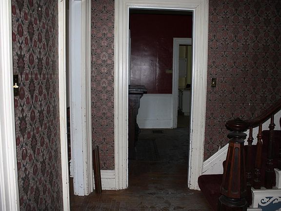 5th image of 8421 Wiswell Ave